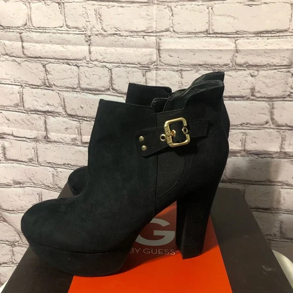 Guess Booties - Picture 2 of 3